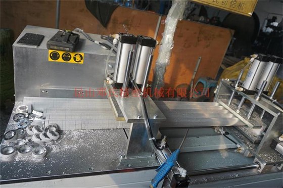 鋁型材切割機 鋁型材切割機